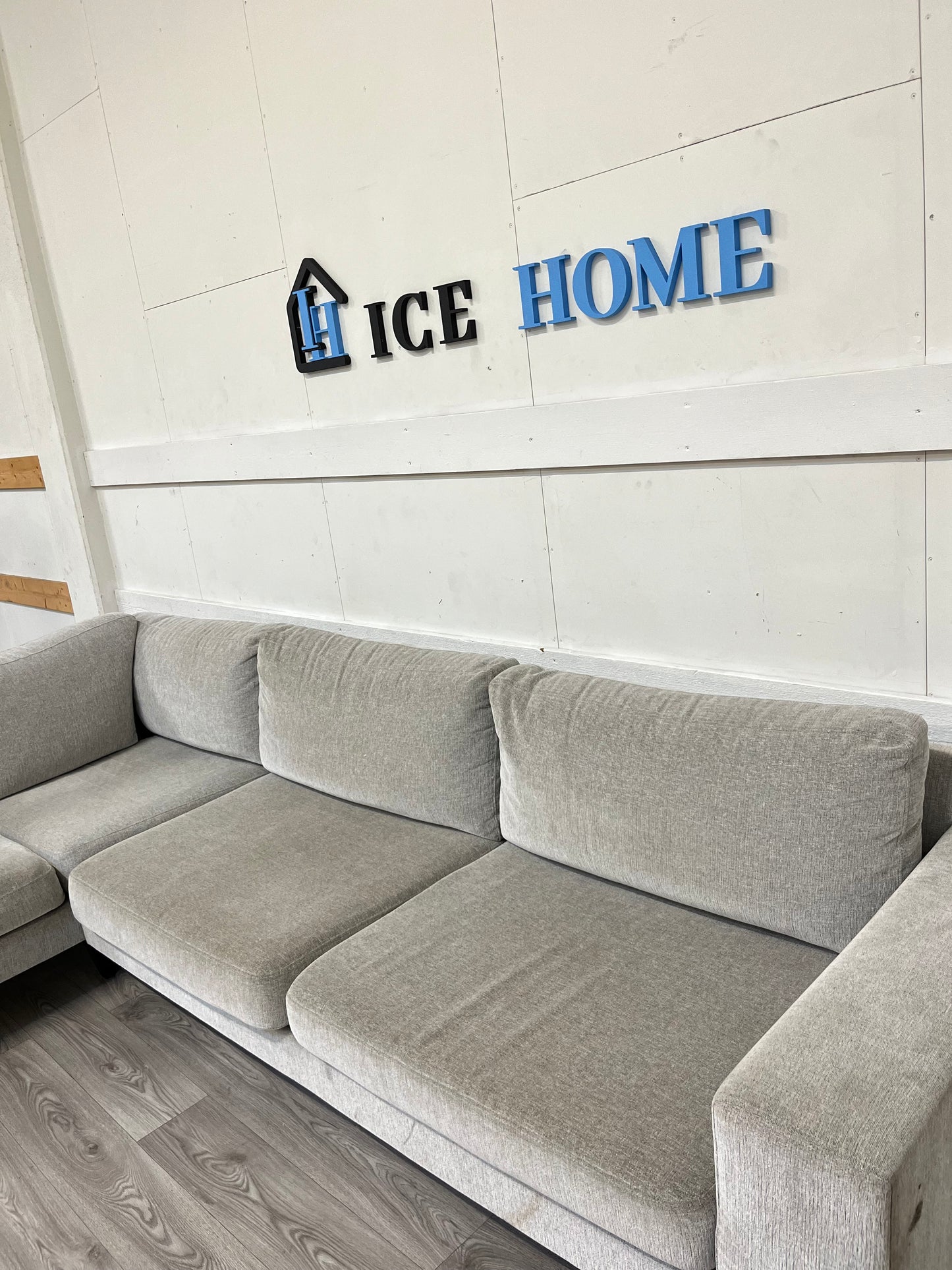 Mio sierra 3-sits soffa med divan vänster