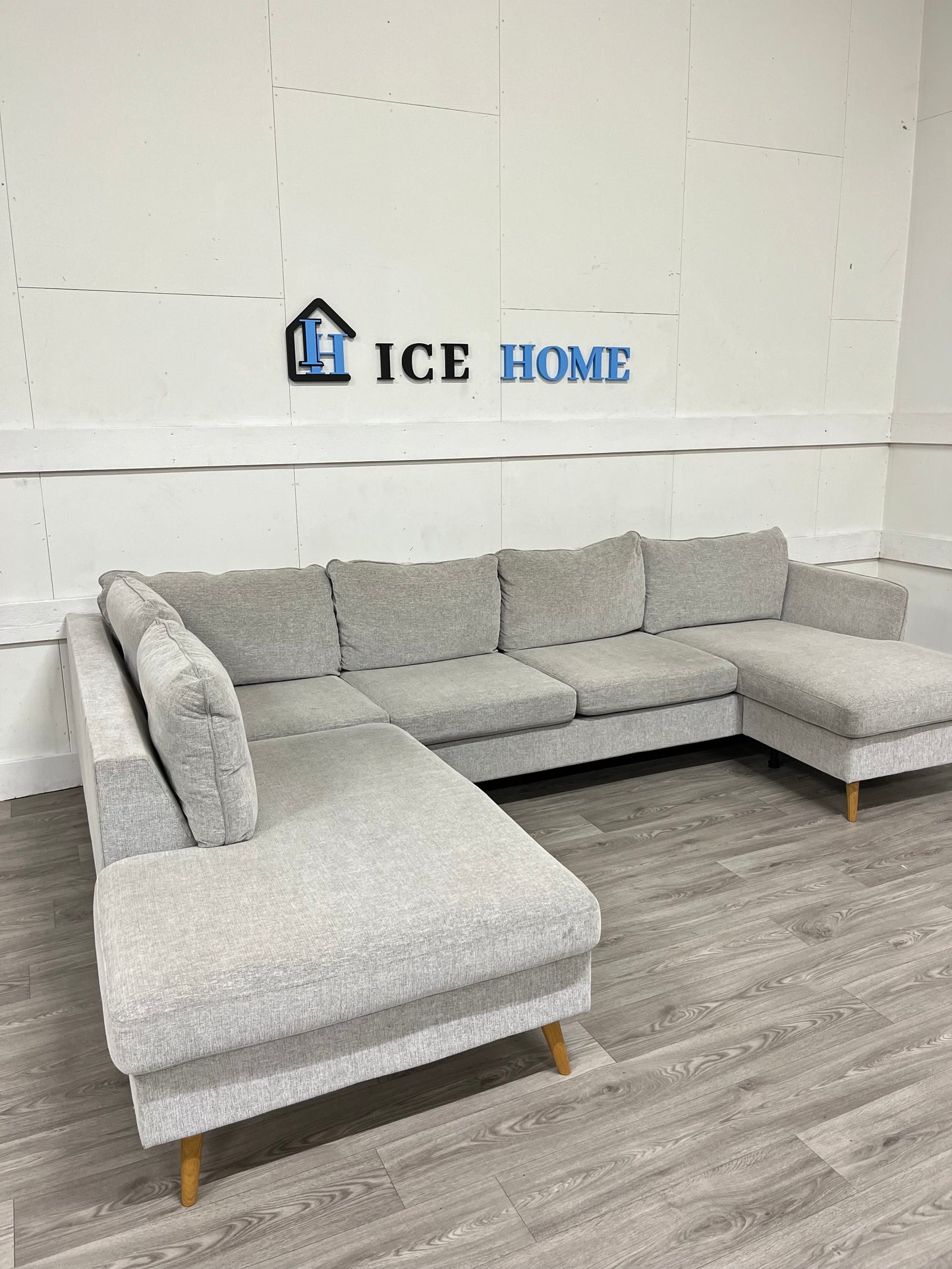 County 3 sits soffa med divan vänster och schäslong höger